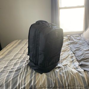 Sole Premise sneaker bag